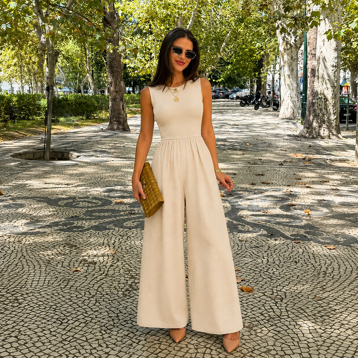 Adriana - Ærmeløs rullekrave-jumpsuit med lommer