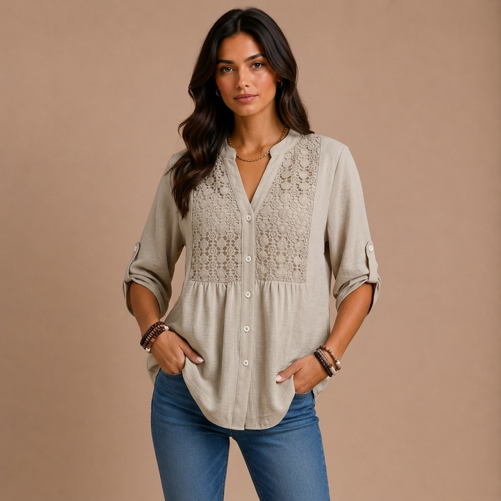 Ariadne – bluse med V-udskæring og knapper